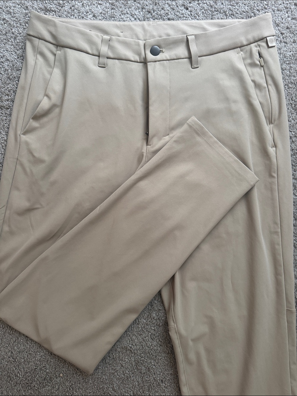lululemon athletica Men's Khaki Performance Chinos